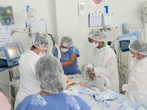 Arapiraca e Santana do Ipanema estão com UTIs lotadas de pacientes com Covid-19