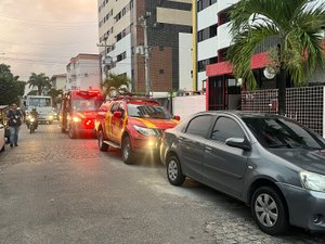 Apartamento pega fogo no bairro da Mangabeiras na tarde desta quinta-feira(11)