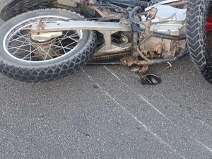 Homem fica ferido ao sofrer queda de moto na AL-105 em São Luís do Quitunde