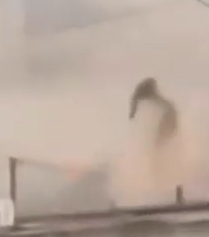 Vídeo mostra bueiros explodindo durante incêndio em São Paulo