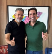 Aliado de JHC, Kelmann fecha com Lira antes do tucano definir chapa para o Senado