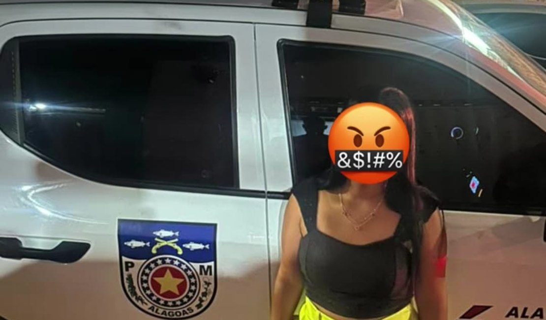 Jovem é presa acusada de tráfico de drogas no município de Rio Largo