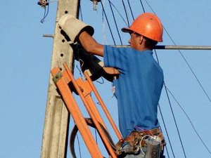 Arapiraca realiza grande operação de iluminação pública