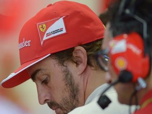 Alonso diz à Ferrari que quer sair, diz jorna