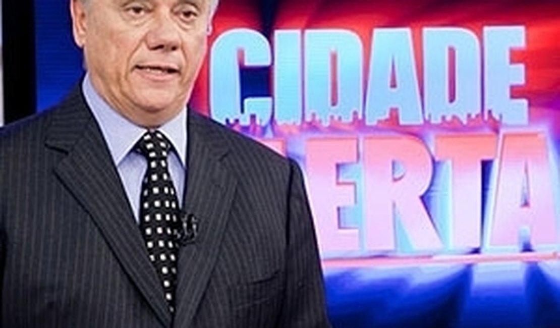 Rezende debocha da Globo por derrota histórica para 'Os Dez Mandamentos'