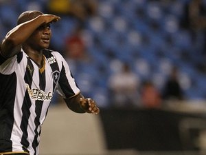 Botafogo vence e avança para terceira fase da Copa do Brasil