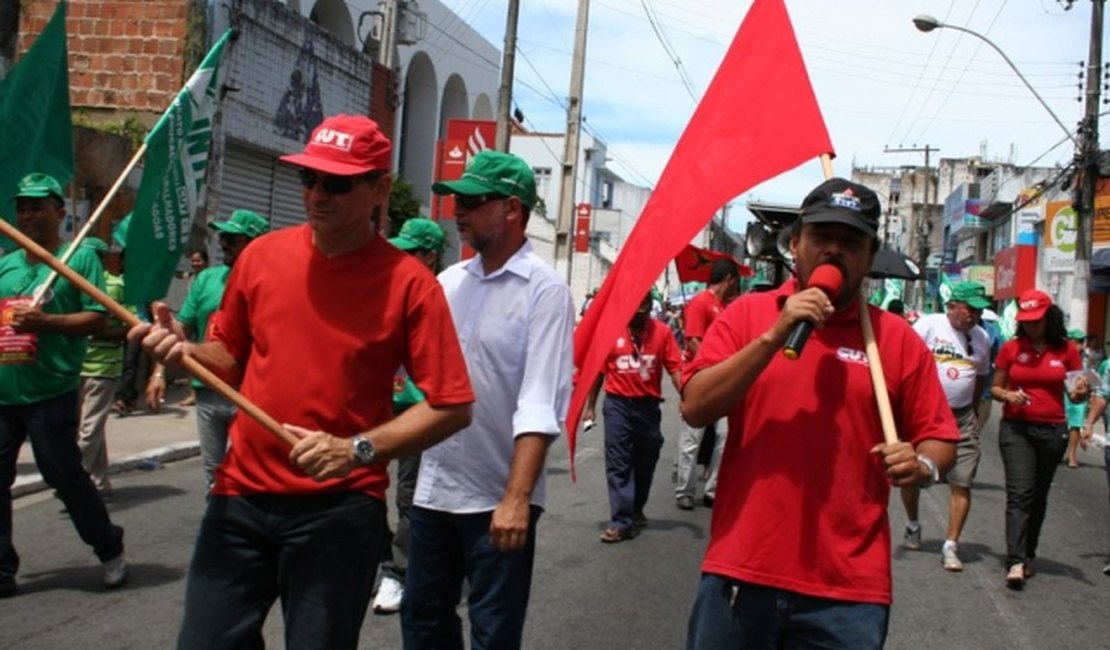 Sindpol realizará ato público nesta terça-feira (19)
