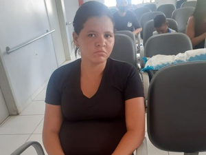 Mulher está com feto morto há quase um mês e não consegue atendimento em hospital