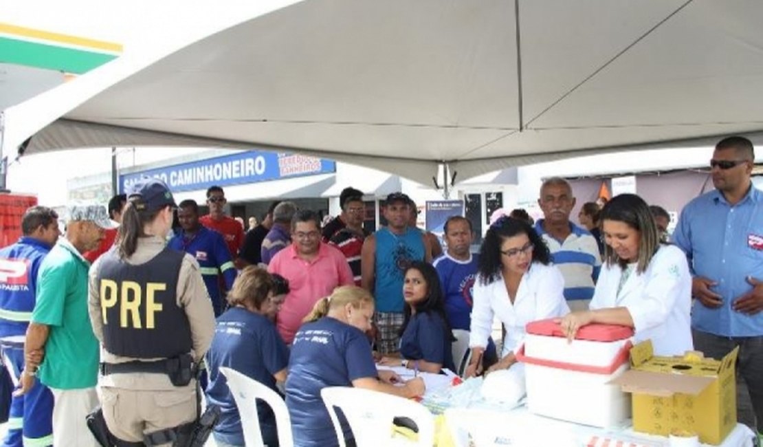 PRF realiza comando de saúde nas rodovias com destaque para o câncer infantojuvenil