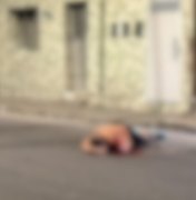 Homem é morto a tiros durante a madrugada no bairro Ponta Grossa, em Maceió