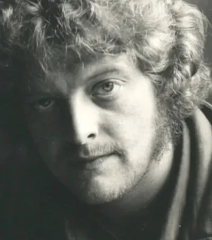 Mick Abrahams, guitarrista do Jethro Tull, morre aos 82 anos