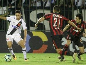 Série A: Vasco vacila e perde para o Atlético-PR