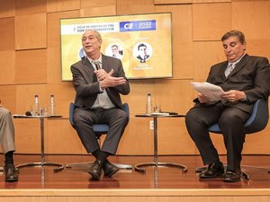 Ciro Gomes promete intensificar esforços federais contra o crime