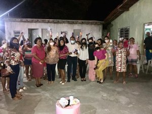 Salve Mulher na comunidade: Prefeitura atua na Comunidade Carminha, no Benedito Bentes