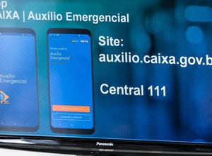 Caixa atualiza aplicativo e agiliza atendimento para saque emergencial