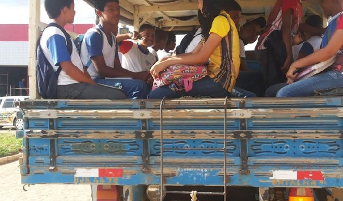 Após pedido da Defensoria, juiz determina melhorias em transporte de estudantes