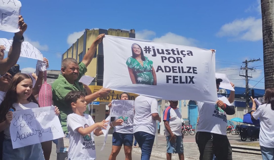 [Vídeo] Família e amigos de empreendedora morta em colisão de trânsito fazem protesto pedindo por justiça