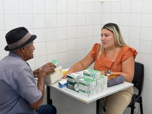 São Sebastião alcança cobertura total na entrega de canetas para pacientes com diabetes