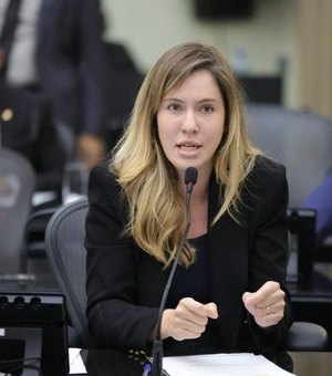 Projeto de Cibele Moura que concede Comenda Zagallo a jogador Peu é aprovado