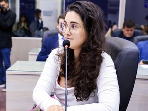 Vereadora critica alterações nas linhas de ônibus do Forene e defende escuta popular