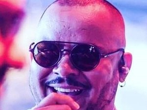Cantor morre de covid-19 dois dias depois de perder a mulher grávida