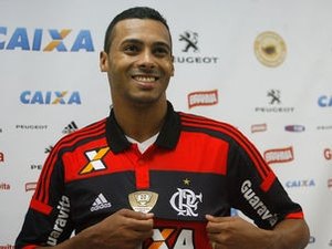 Elton é regularizado pelo Fla no BID da CBF