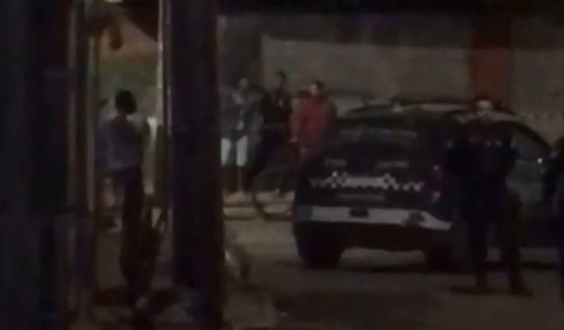 Jovem ameaça cortar braço da avó da namorada e é morto a paulada no DF