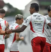 Destaque do Flamengo, Bruno Henrique elogia torcida e desconversa sobre chances de título