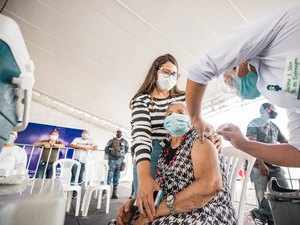 Maceió antecipa vacinação para quem tinha a 2ª dose agendada até o dia 9 de julho