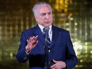 Temer comenta política externa de Bolsonaro: 'Não somos os EUA'