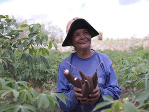 Recursos para programas alimentar são aprovados em reunião entre SEAGRI e FECOEP