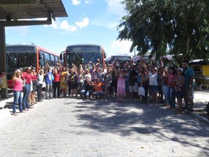 Contra mudança de itinerário, moradores mantém protestos no Village e Graciliano