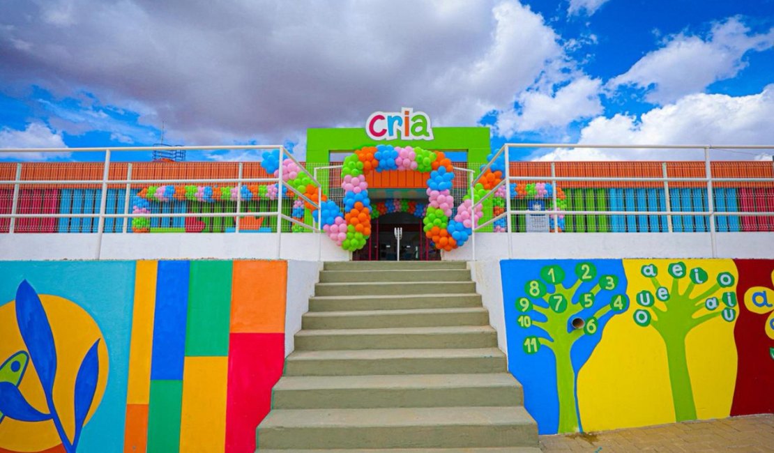 Governo de Alagoas entrega primeira Creche em tempo integral de Japaratinga
