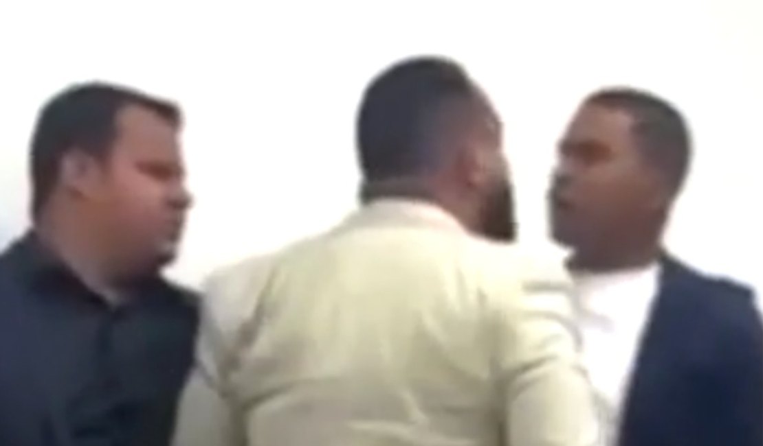 Vereadores trocam agressões durante sessão na Câmara de Tomar do Geru (SE)