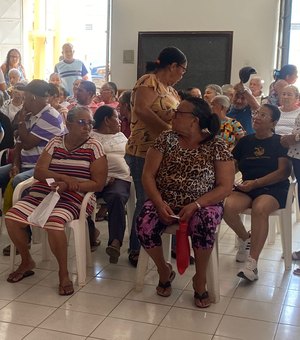 UBS Eucalipto promove ação de saúde voltada para idosos em Palmeira dos Índios