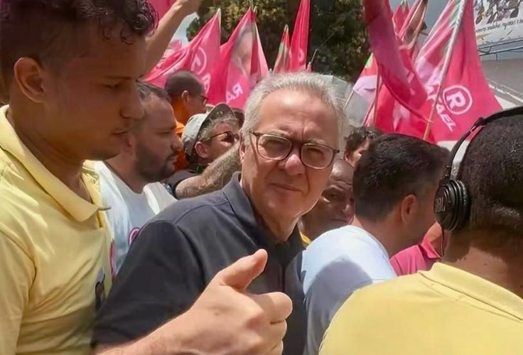 Aparição tímida de Renan Calheiros na convenção do Tio Rafa chama atenção