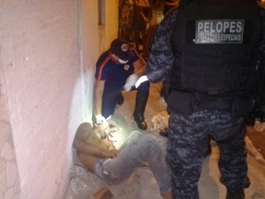 Homem é espancado por populares após ser acusado de estupro