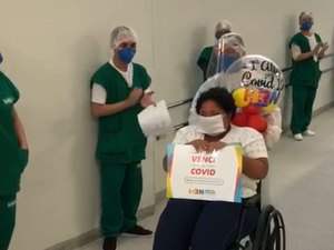 [Vídeo] Jovem é a 1ª pessoa curada da Covid-19 no Hospital Regional do Norte