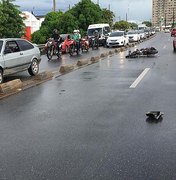 Motociclista sofre fratura exposta após colisão com carro em Maceió