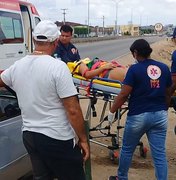 Mulher sofre acidente de motocicleta na Zona Rural de Arapiraca 