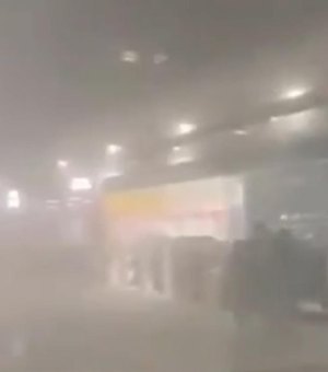 Irã bombardeia aeroporto de Dubai em retaliação a ataques de EUA e Israel