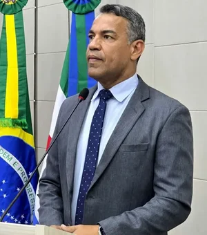 Siderlane Mendonça pode reassumir cadeira na Câmara de Maceió após recesso
