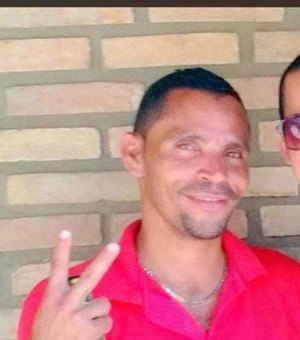 Homem é achado morto com sinais de agressão na Praia de Japaratinga