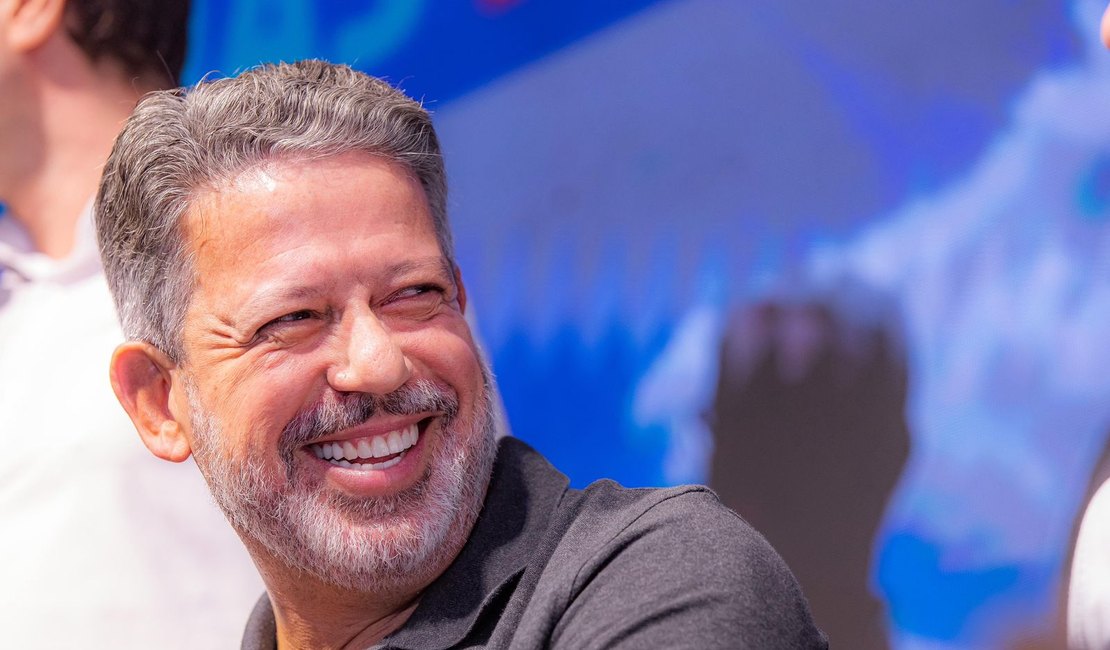 Arthur Lira amplia força política em AL e consolida caminho rumo ao Senado