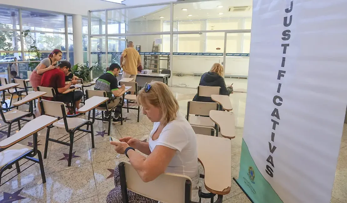 O que acontece se eu não votar? Saiba como justificar e evite multas