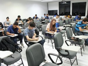 ?Esmal divulga lista de aprovados da seleção de estágio em Jornalismo