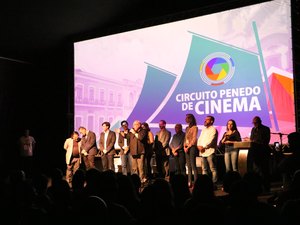 Abertura do Circuito Penedo de Cinema defende a cultura como ato de resistência