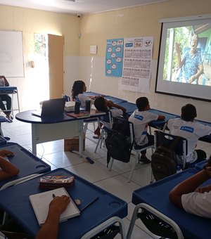 Filme sobre a história da aldeia Wassu Cocal emociona e inspira alunos de Alagoas