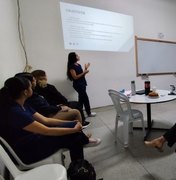 Estudantes de Enfermagem da Ufal apresentam planos para segurança dos pacientes ao fim de estágio no HEA