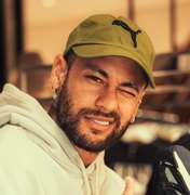 Neymar posta fotos com filhas Mavie e Helena juntas e encanta seguidores